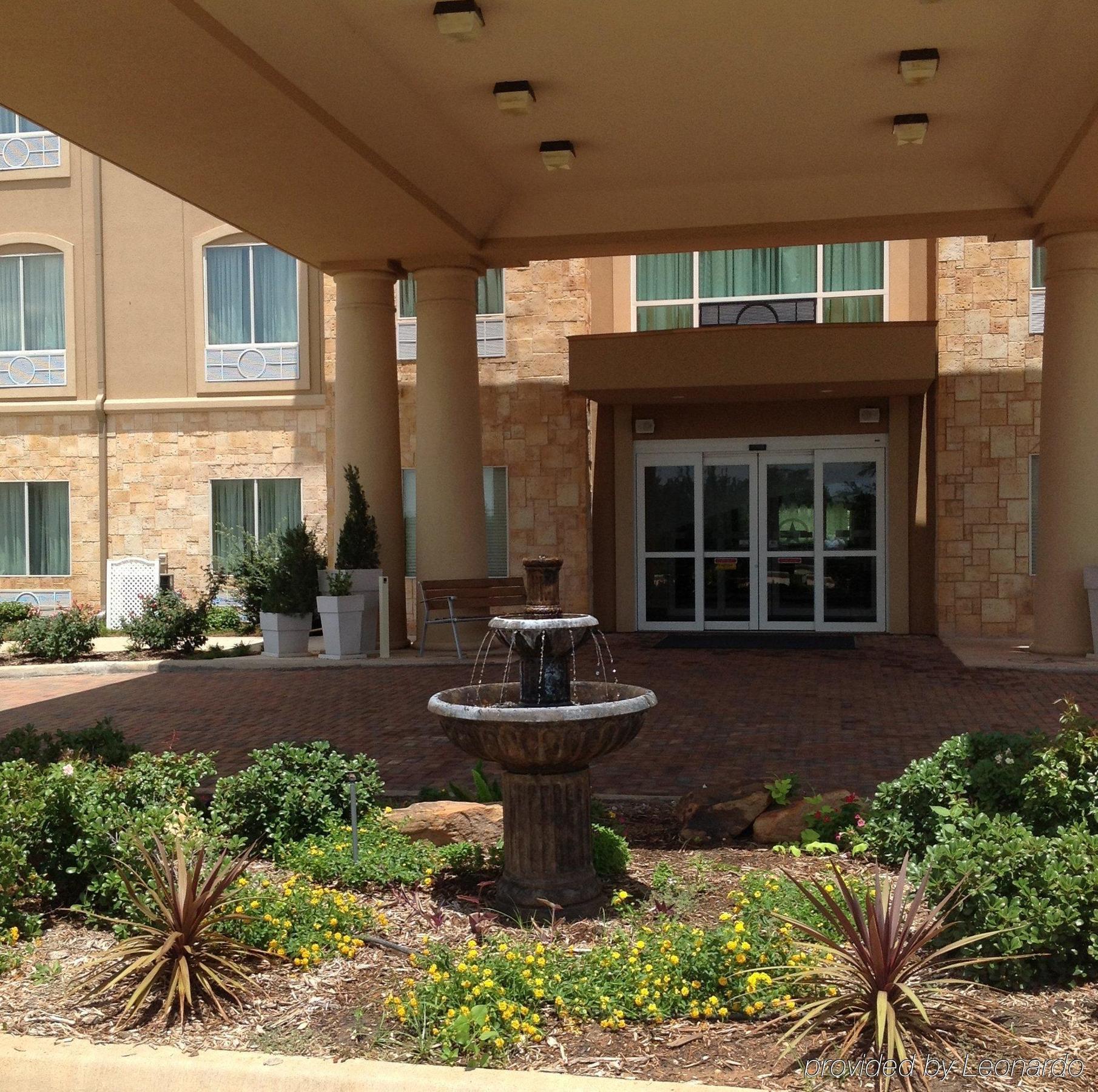 Holiday Inn Express Glen Rose By Ihg エクステリア 写真